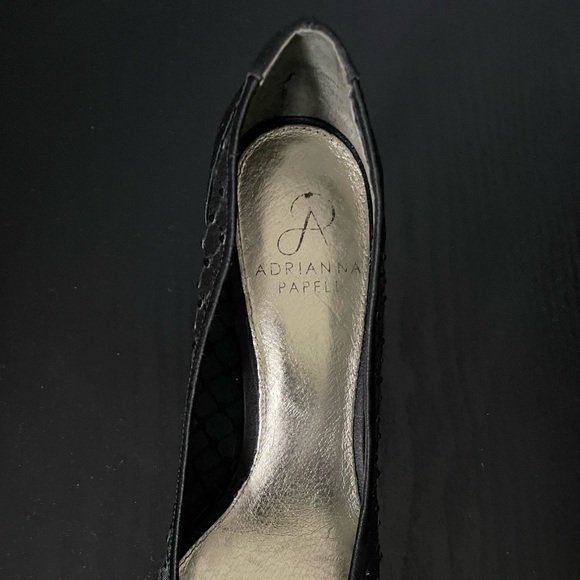 Beaded size 7 Adrianna Papell - Picture 1 of 3